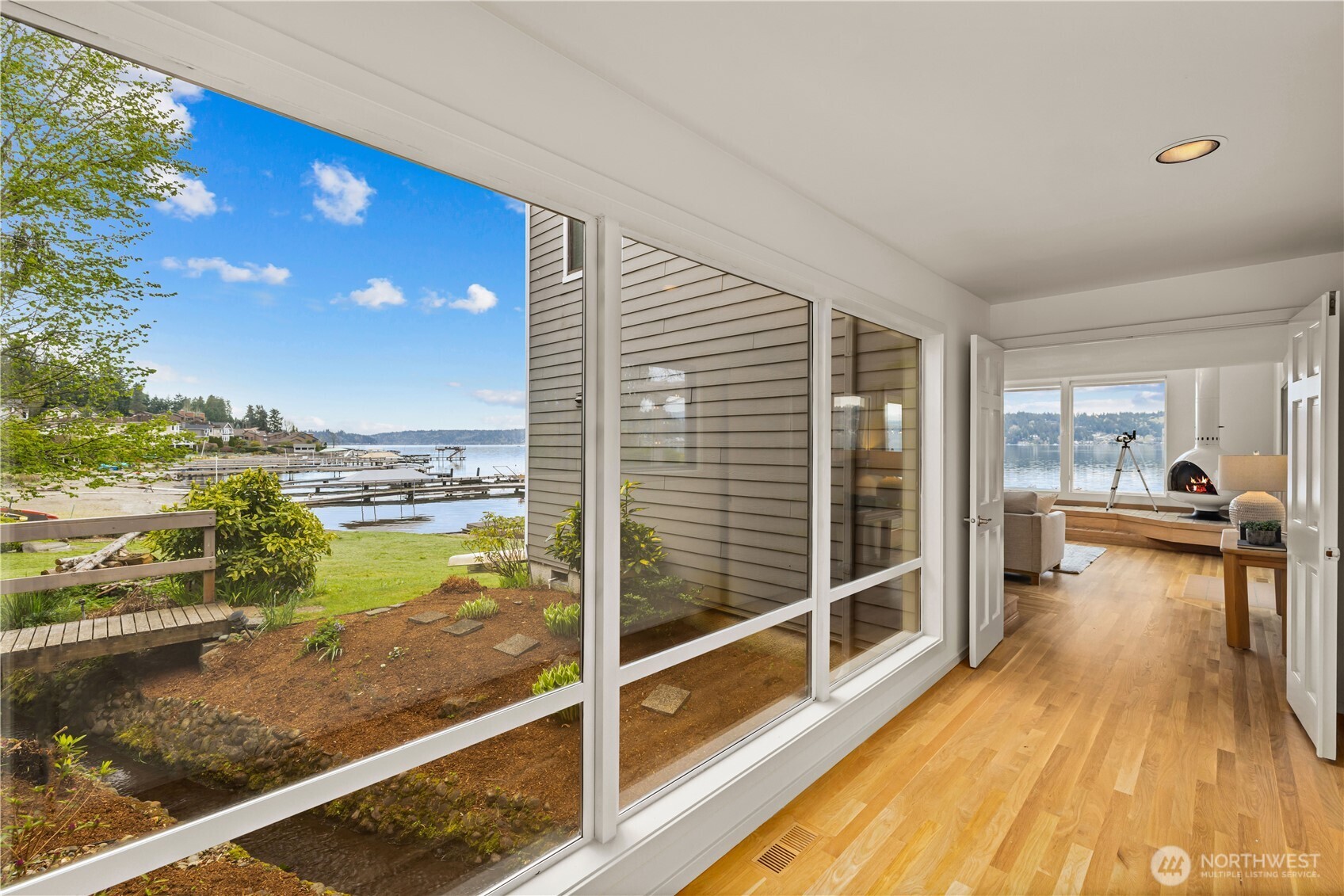 3418 W Lake Sammamish Parkway SE