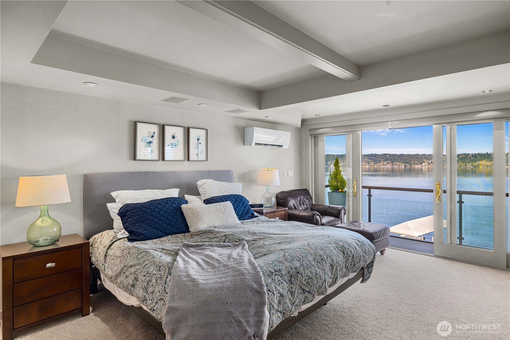 842 W Lake Sammamish Parkway SE