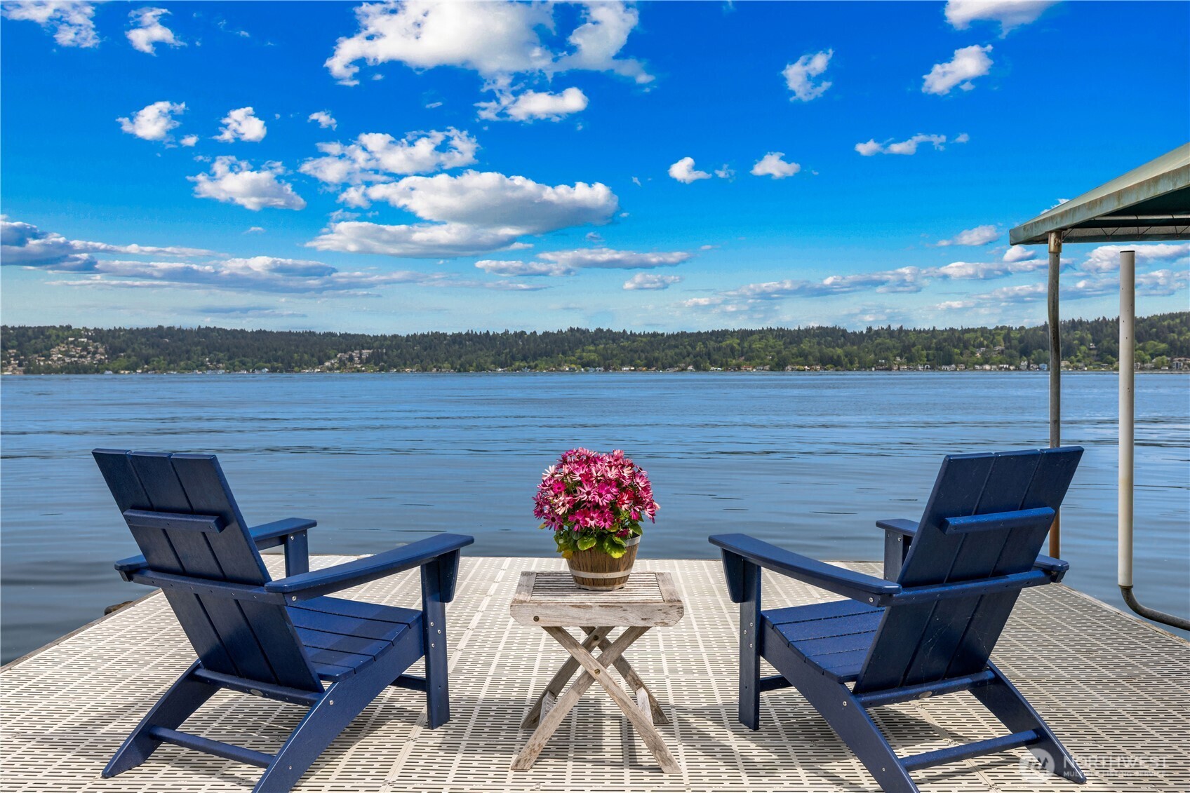 842 W Lake Sammamish Parkway SE