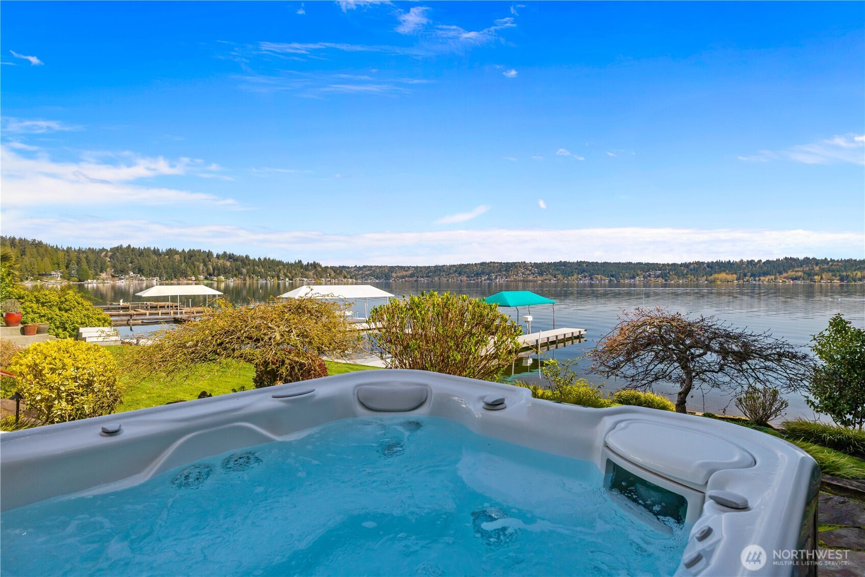842 W Lake Sammamish Parkway SE