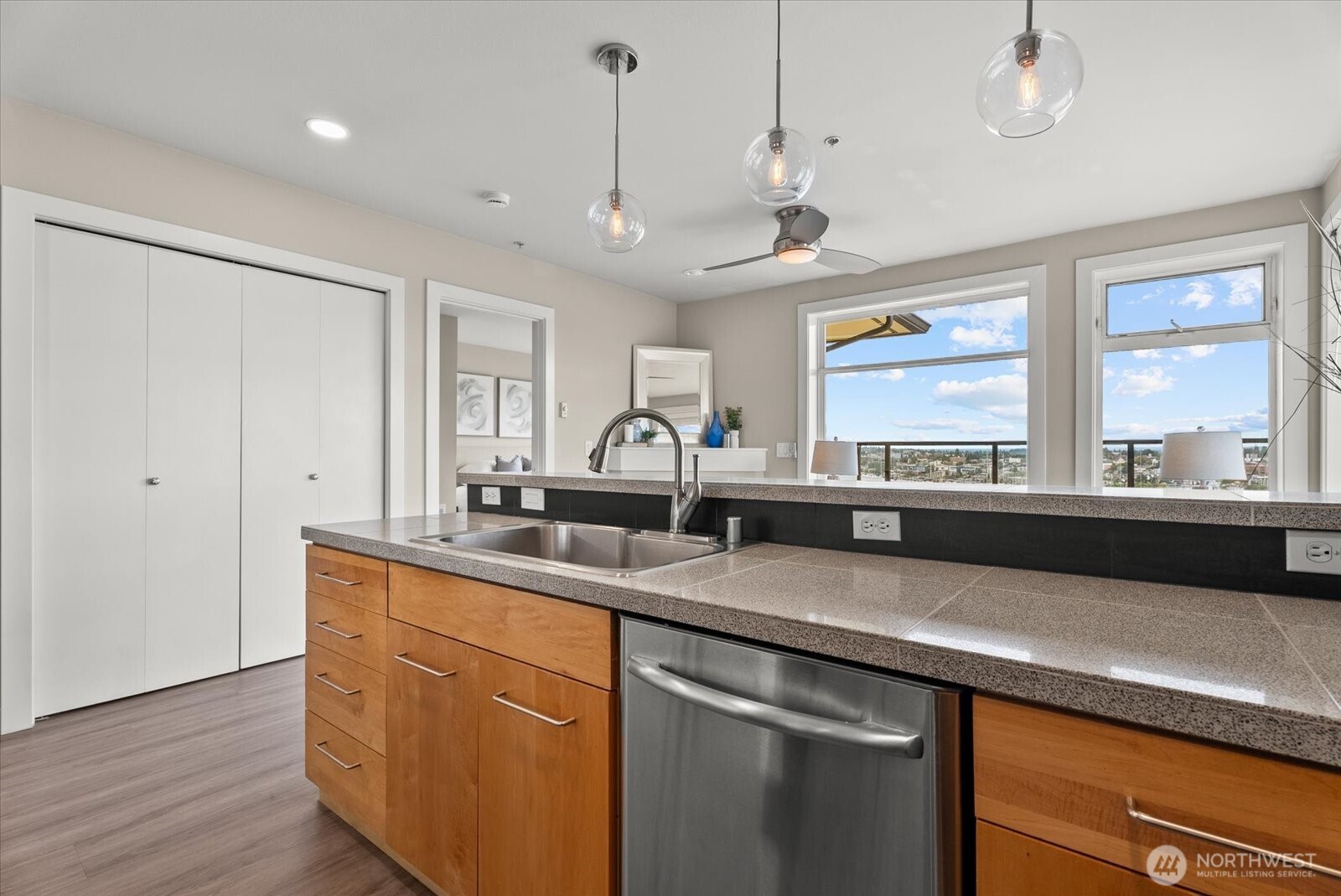 655 Crockett Street Unit: A507