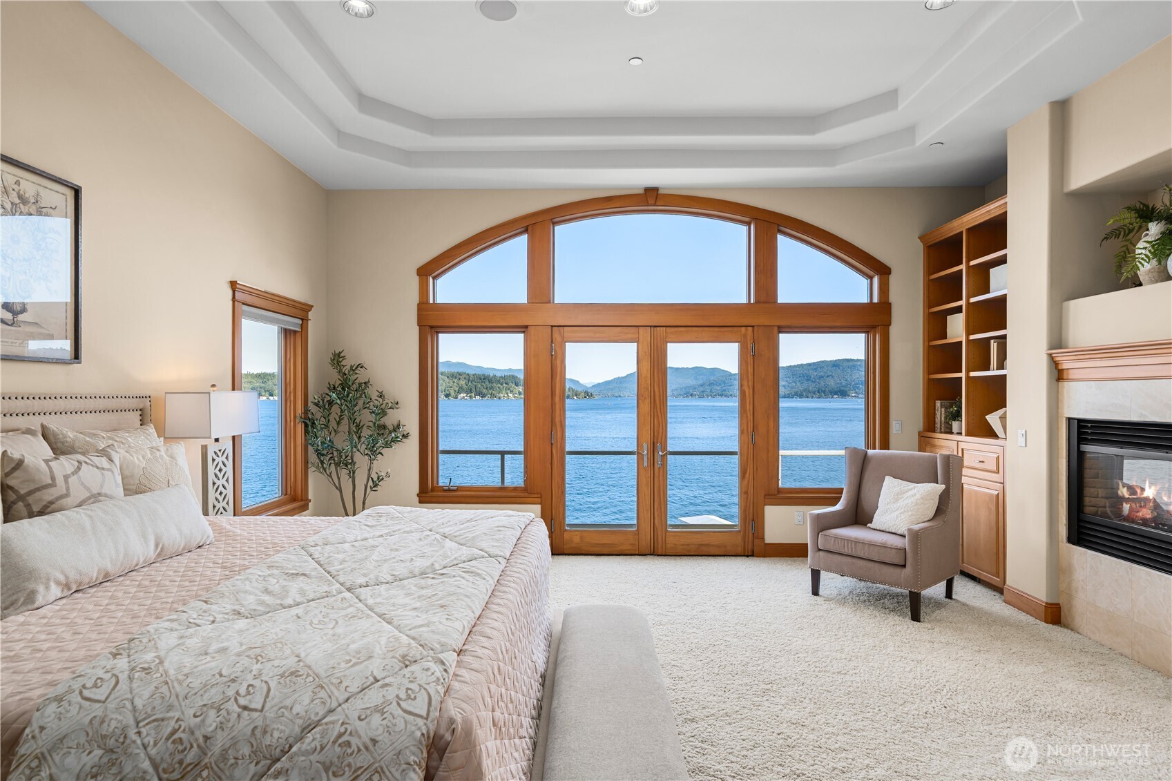 454 W Lake Sammamish Parkway NE