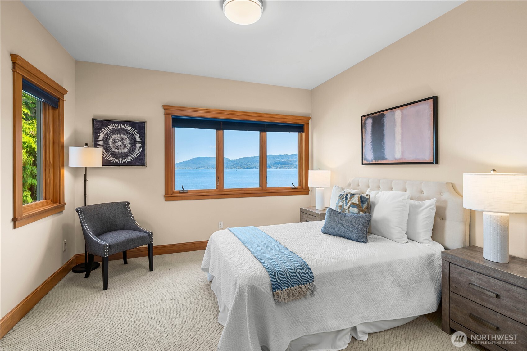 454 W Lake Sammamish Parkway NE