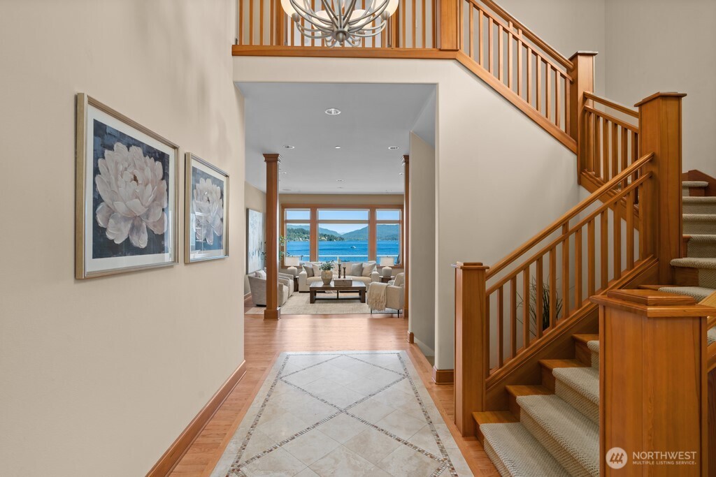 454 W Lake Sammamish Parkway NE