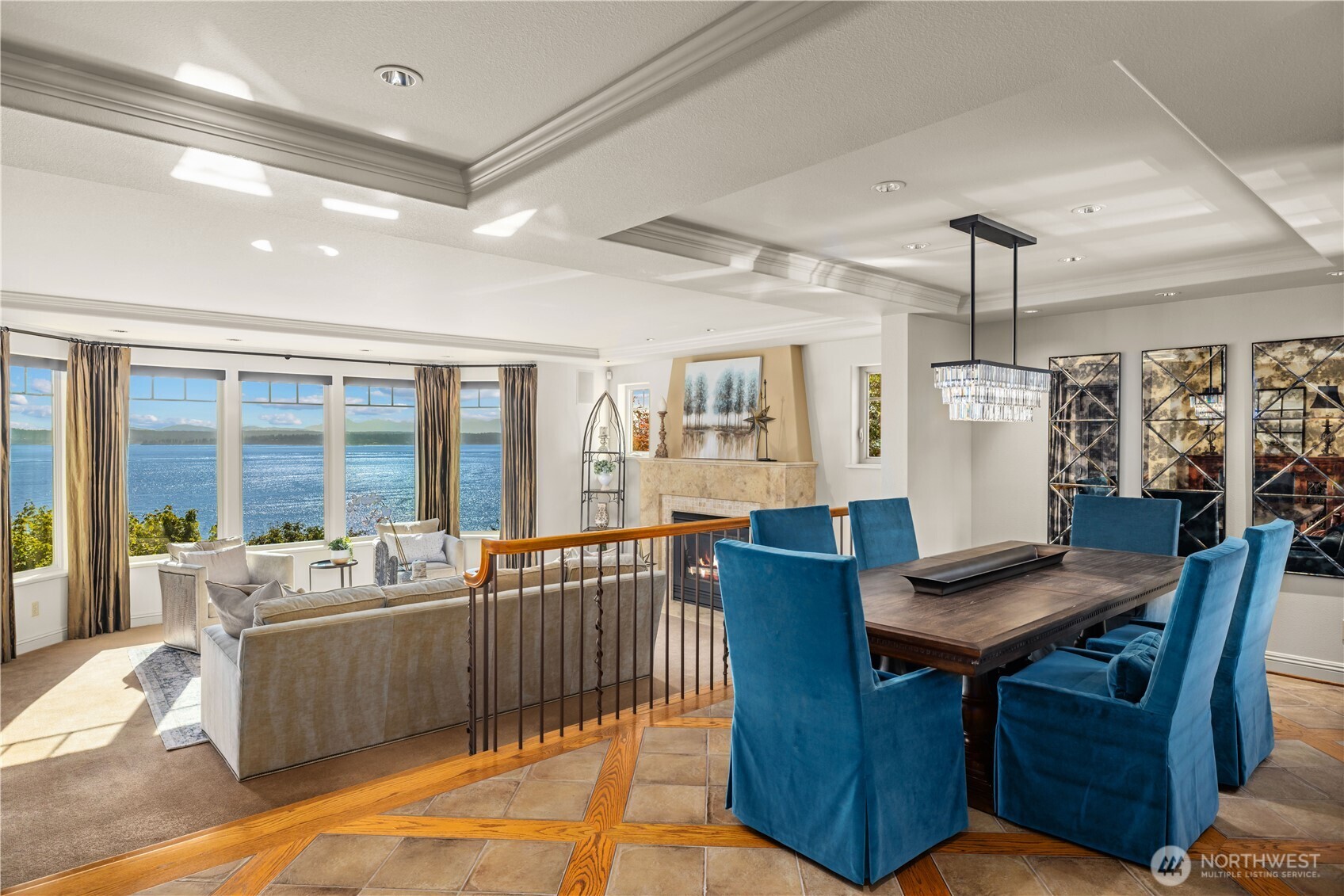 2555 Magnolia Boulevard W