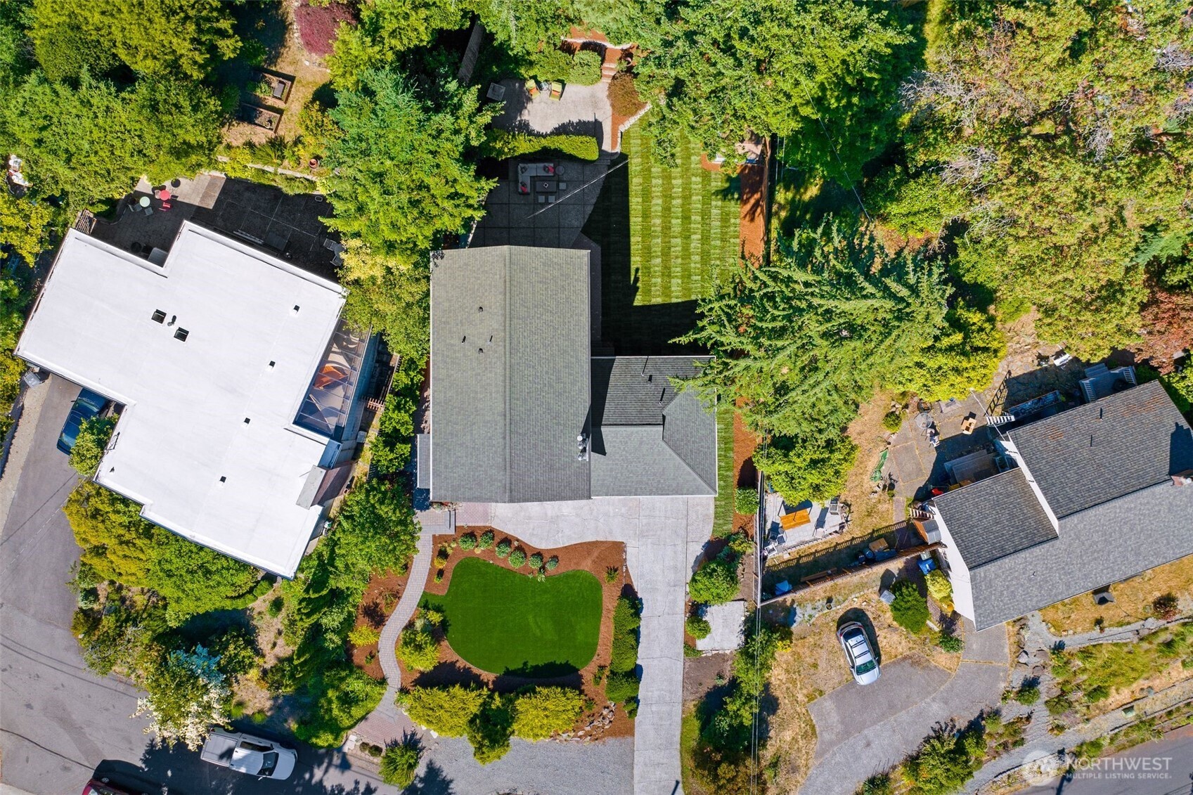 12112 25th Ave SW