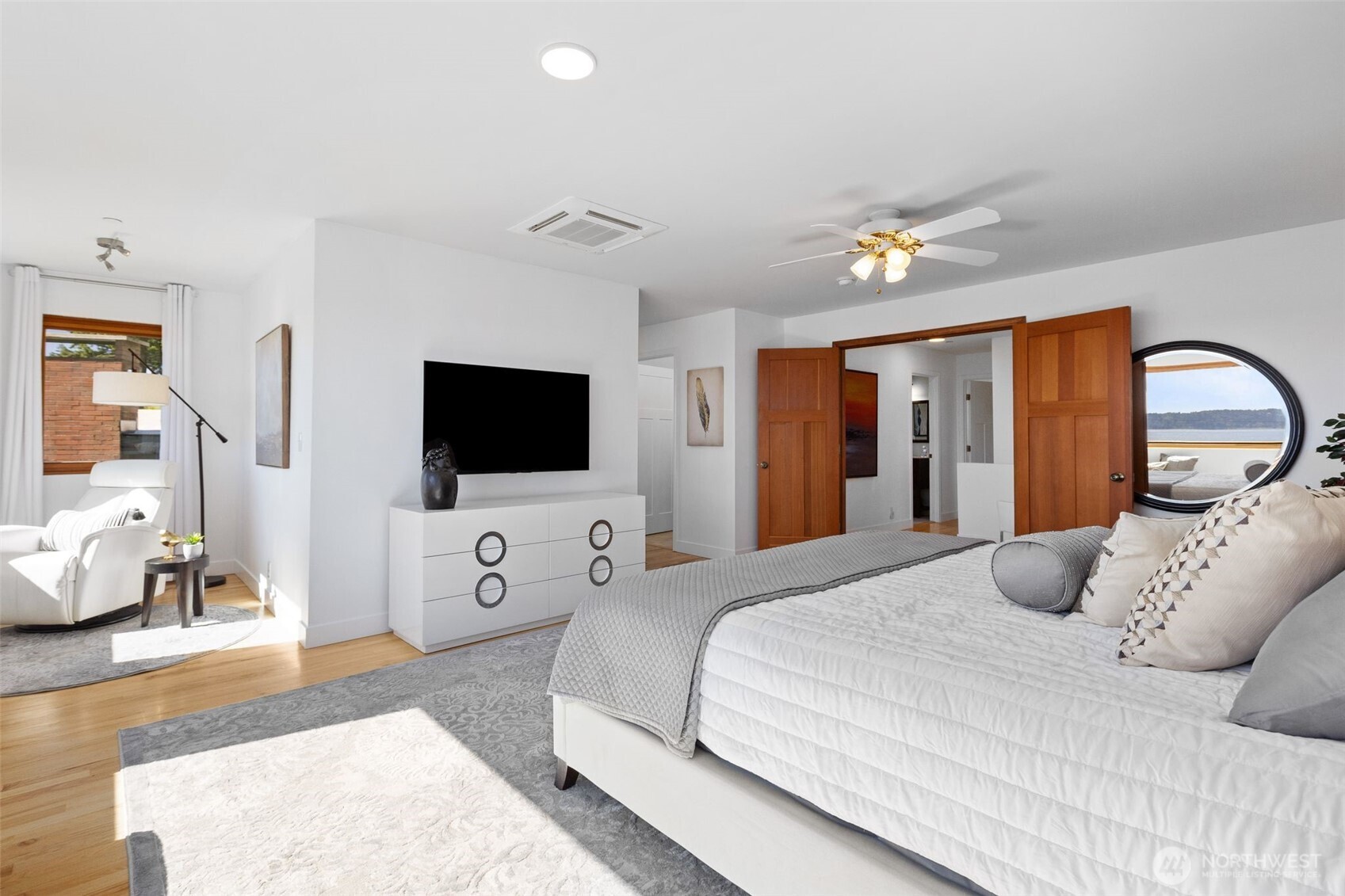 12112 25th Ave SW