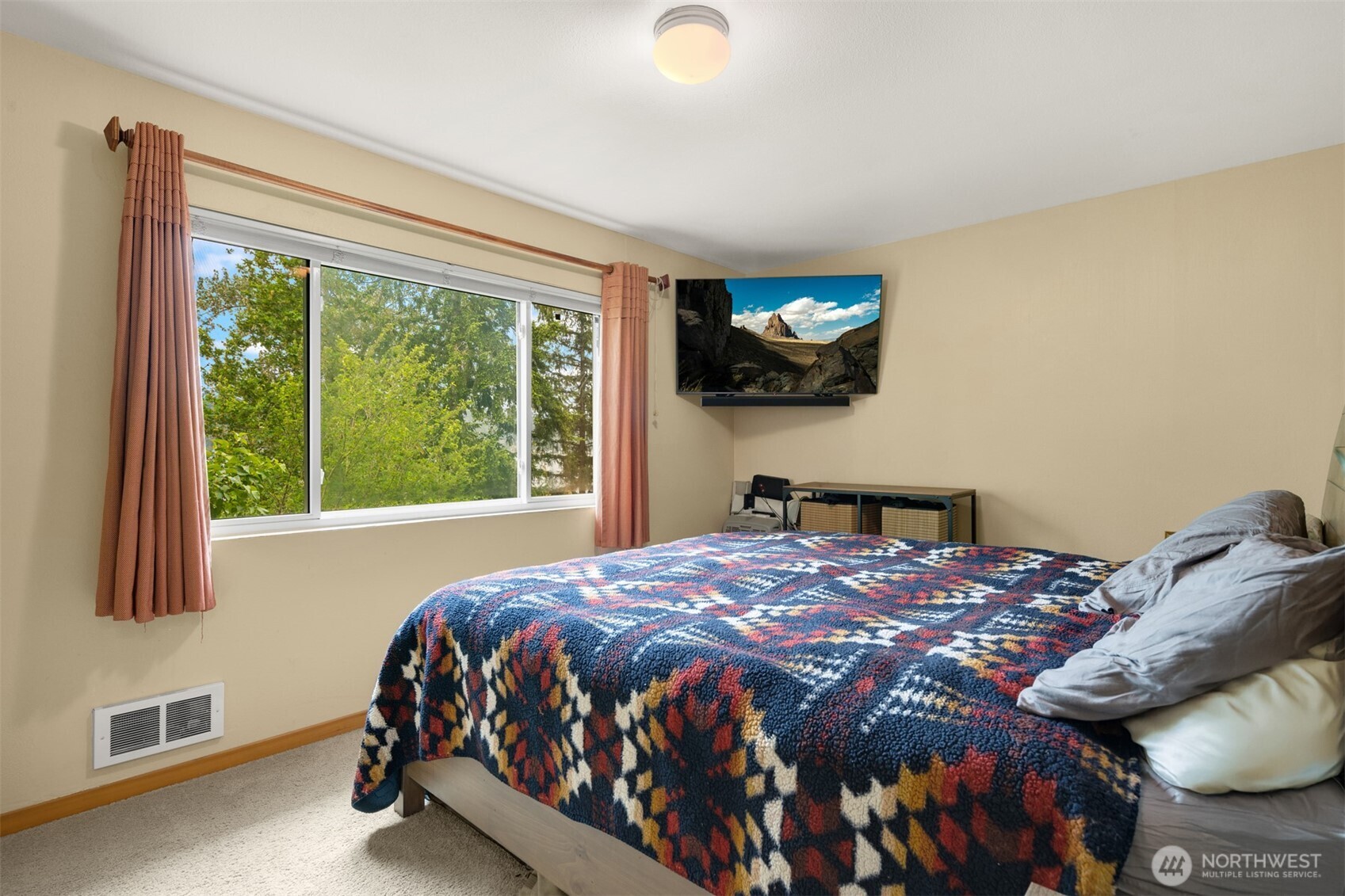 3027 E Lake Sammamish Parkway SE