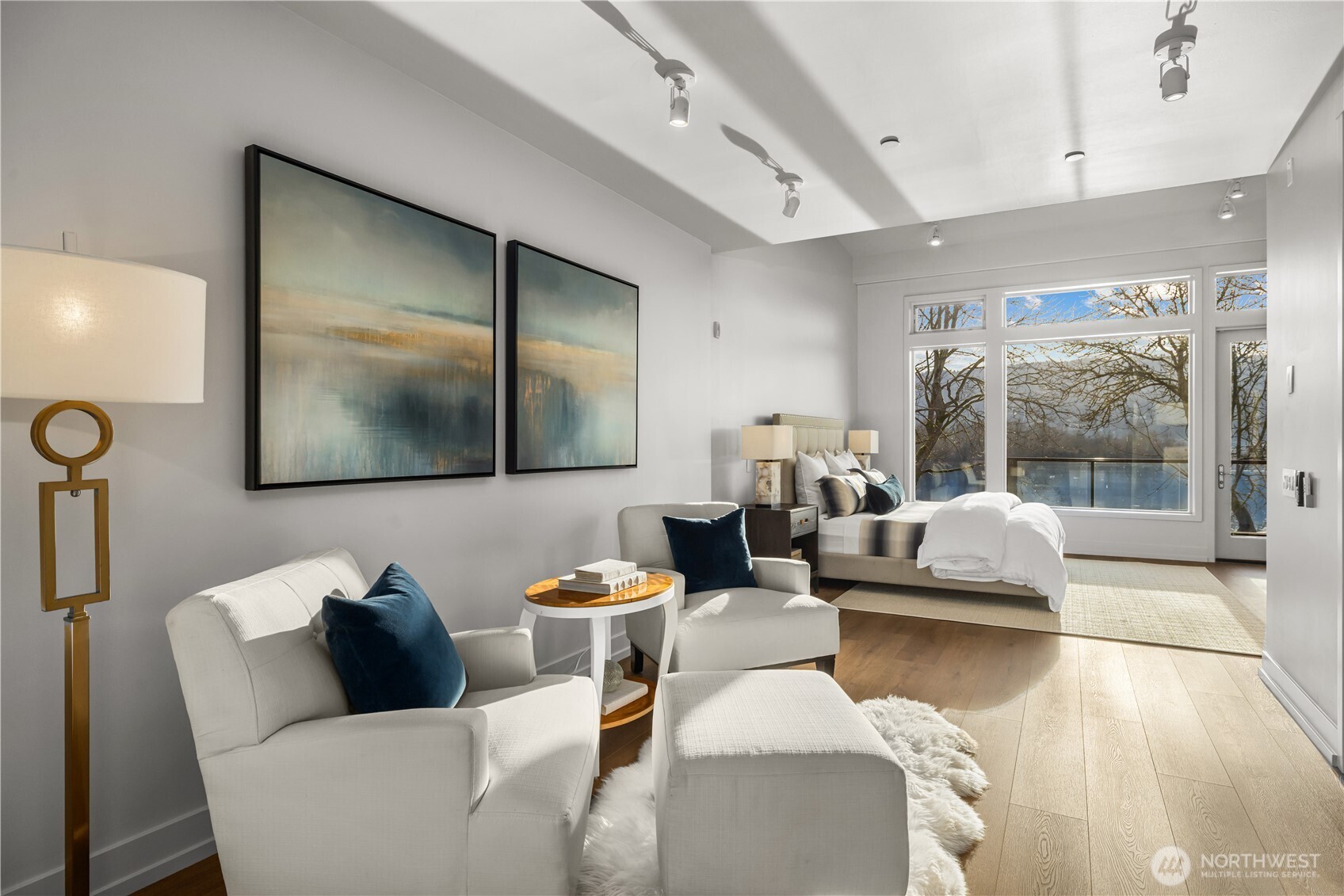 4323 E Lake Sammamish Parkway SE Unit: 4323