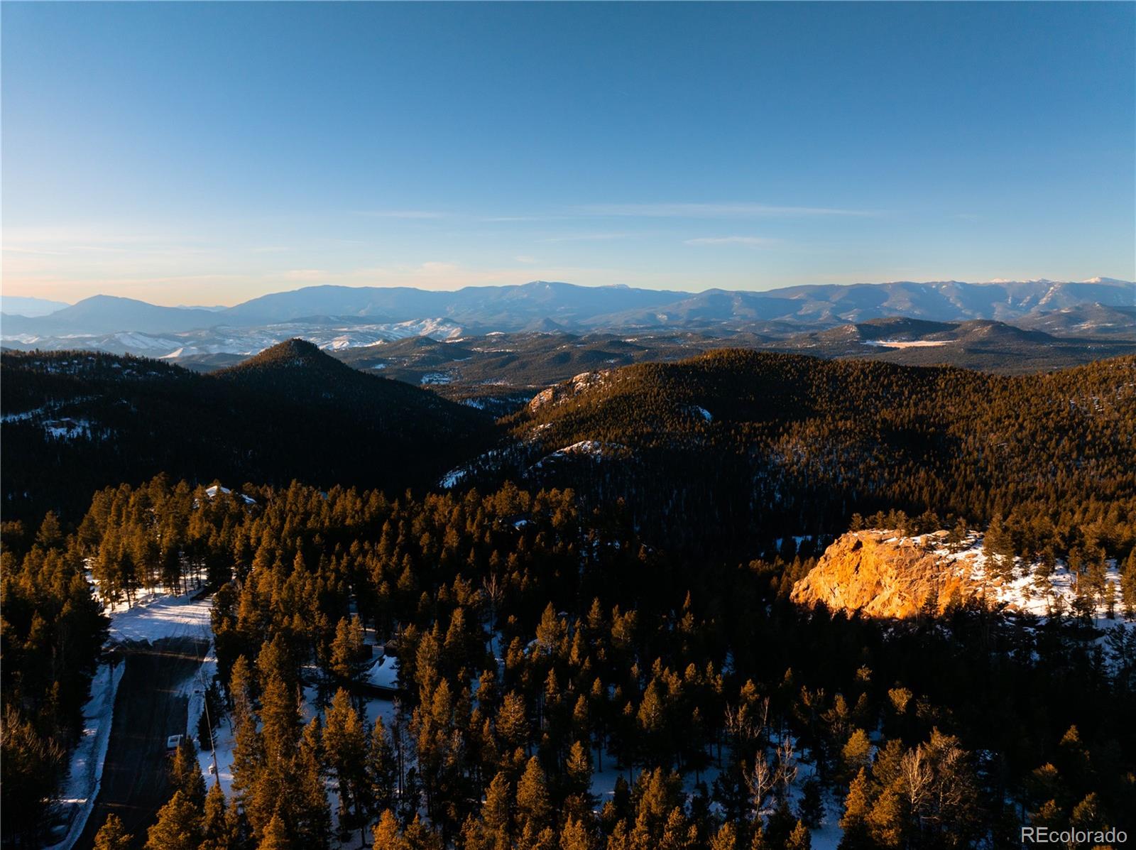 10925 Elizabeth Drive