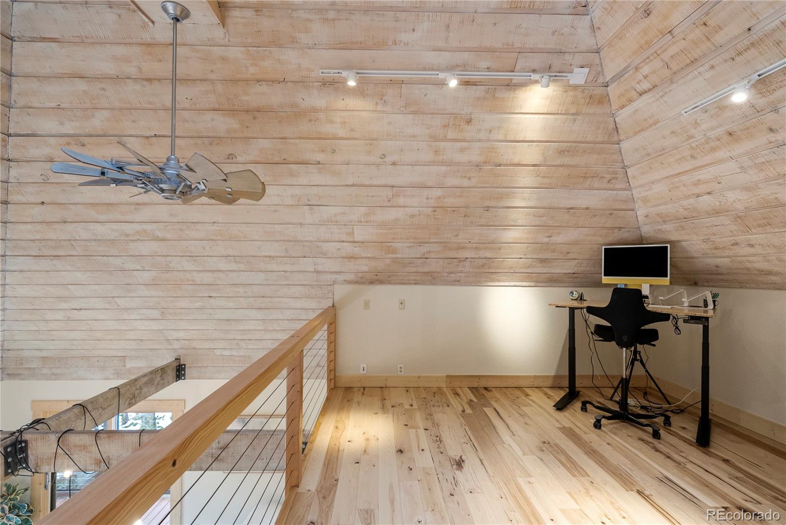 10925 Elizabeth Drive