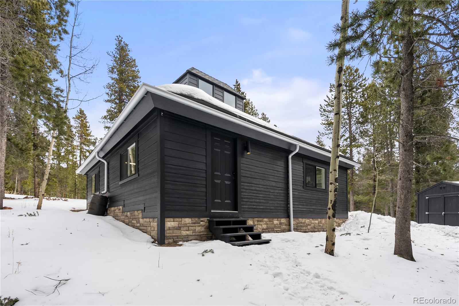 10925 Elizabeth Drive