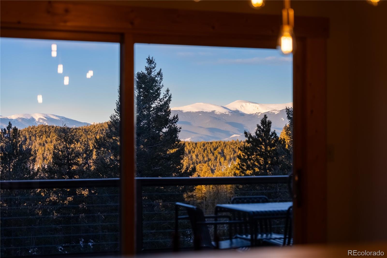 10925 Elizabeth Drive