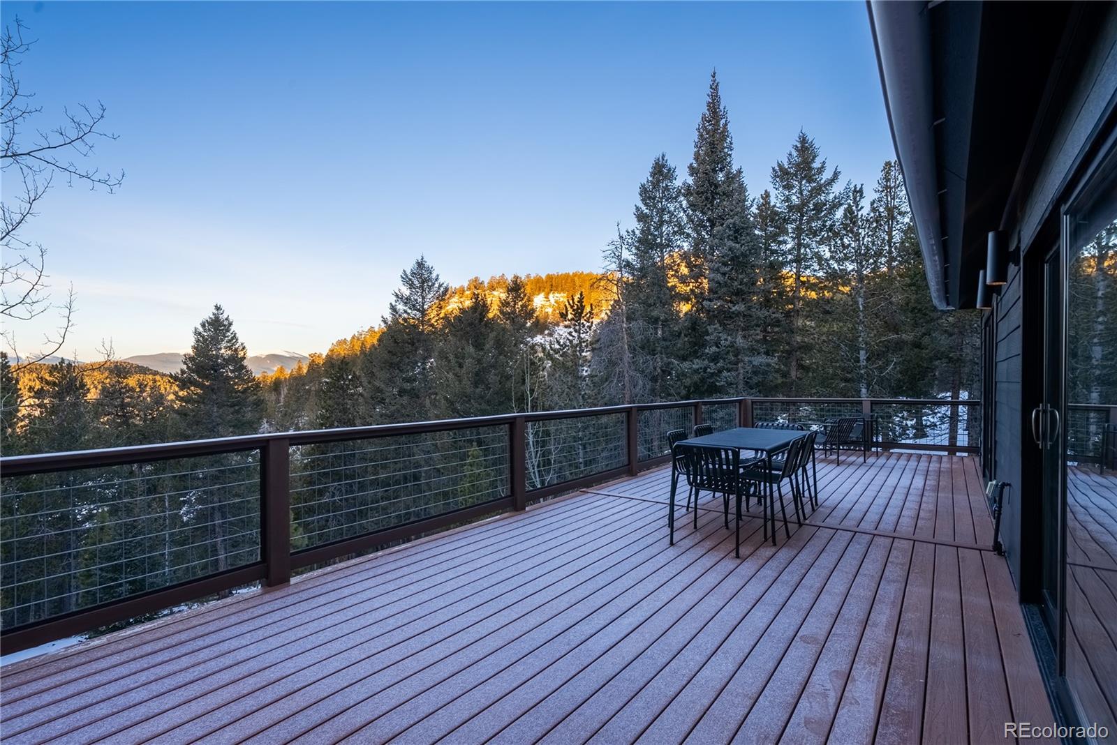 10925 Elizabeth Drive