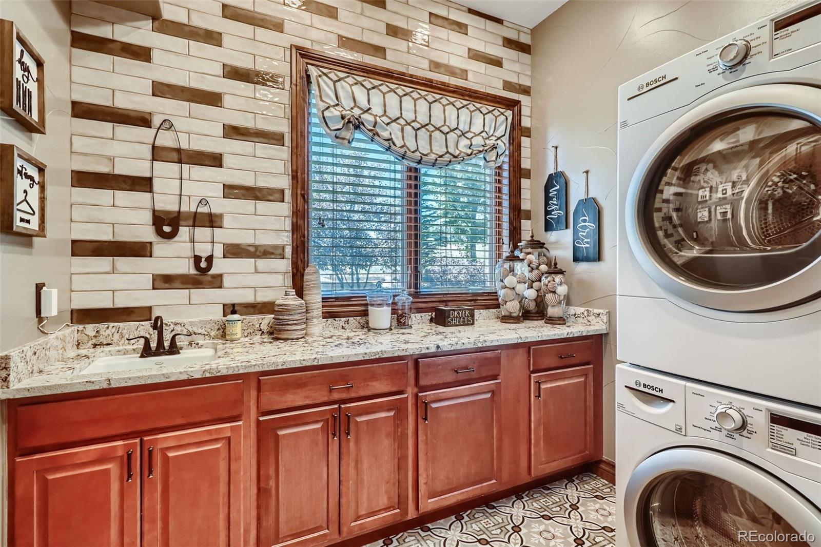 5854 Amber Ridge Drive