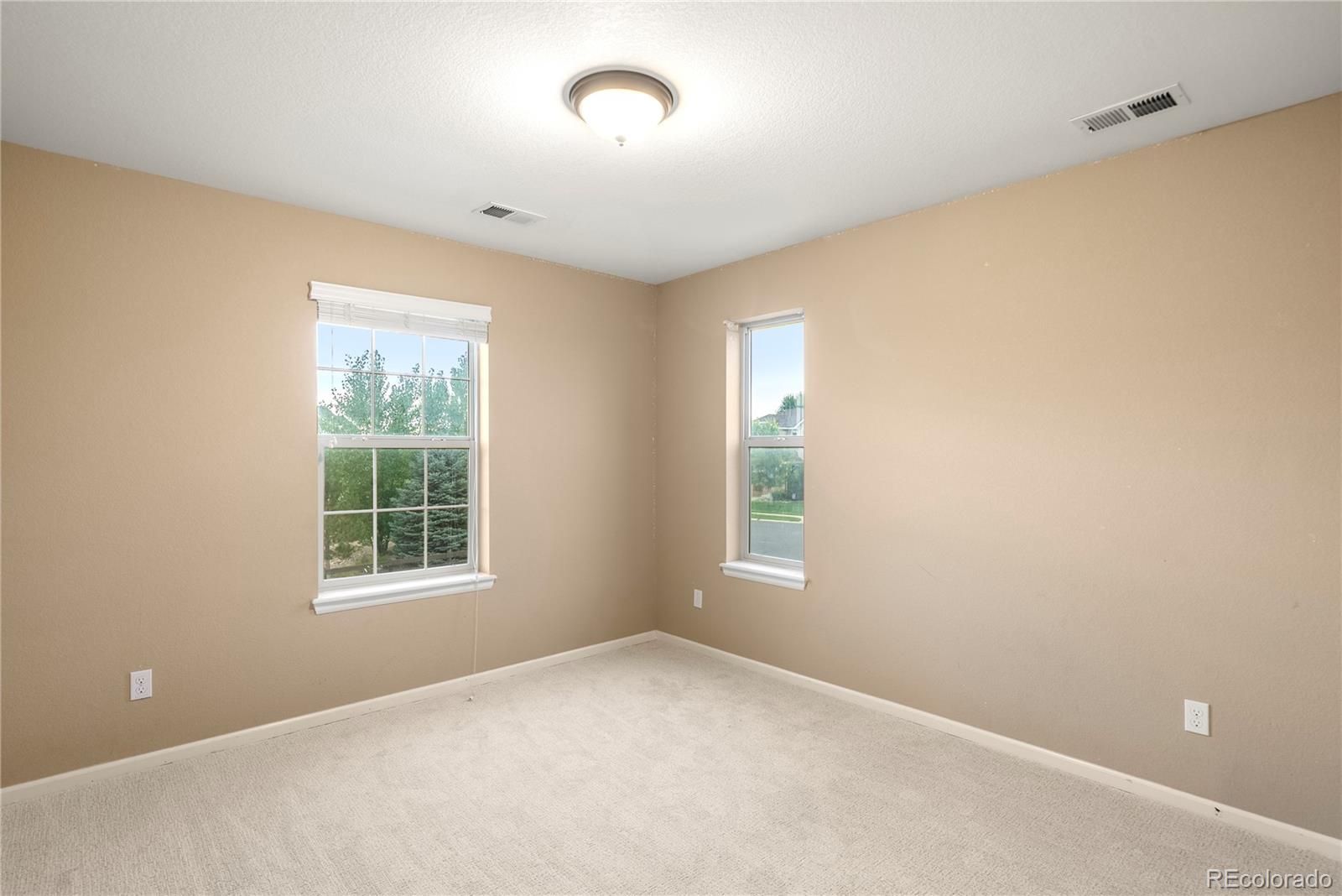 22268 E Hidden Trail Drive