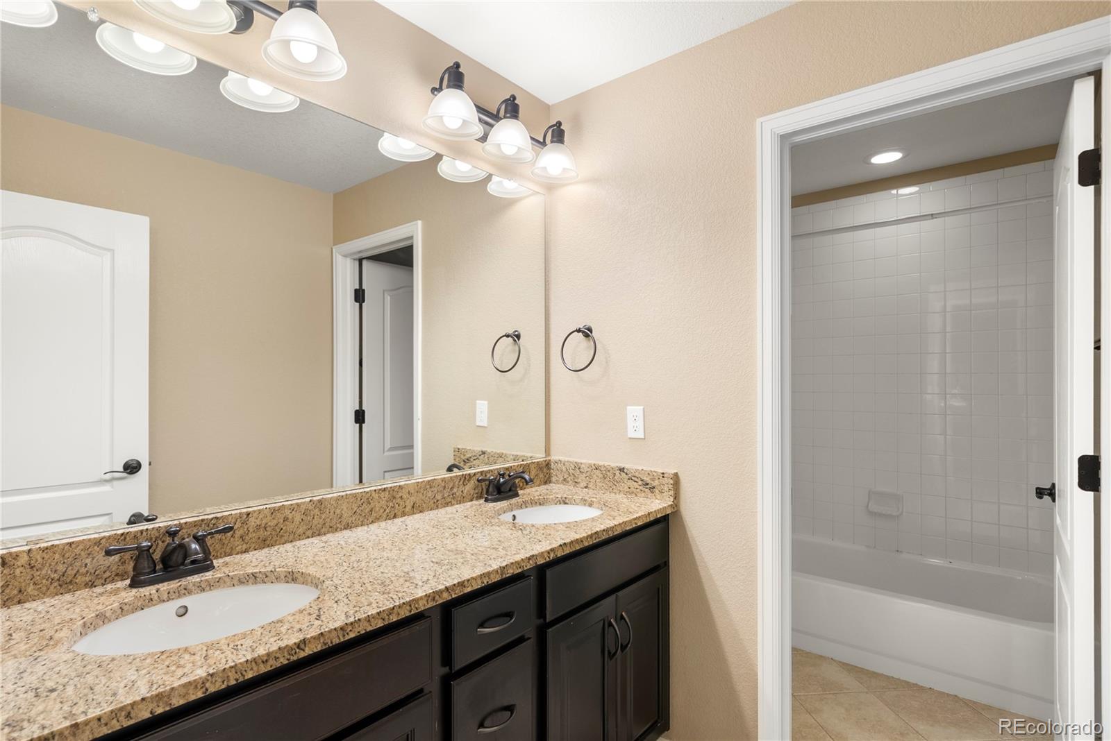 22268 E Hidden Trail Drive