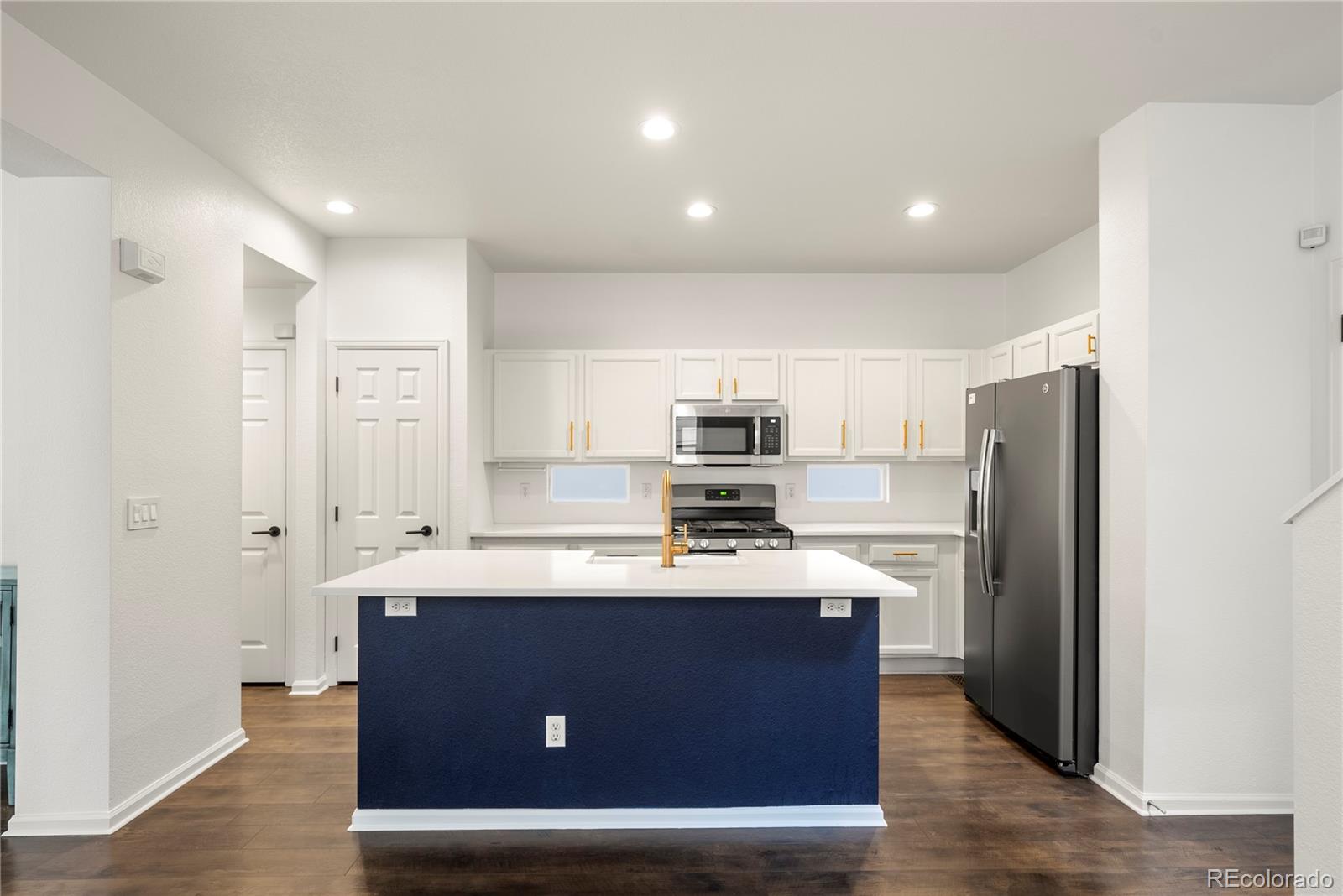 2883 Central Park Boulevard