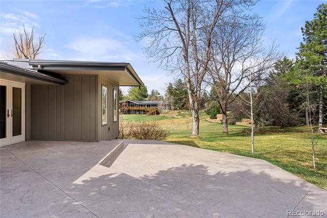 9591 E Orchard Drive