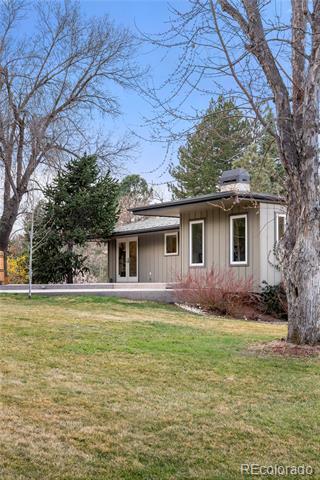 9591 E Orchard Drive