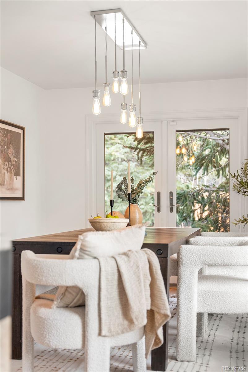 9591 E Orchard Drive