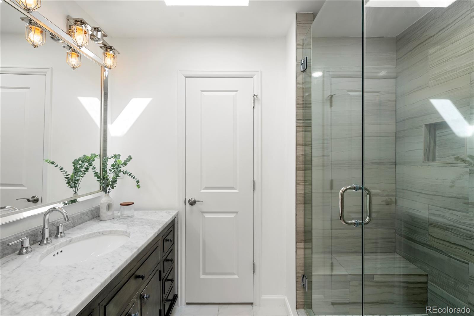 9591 E Orchard Drive