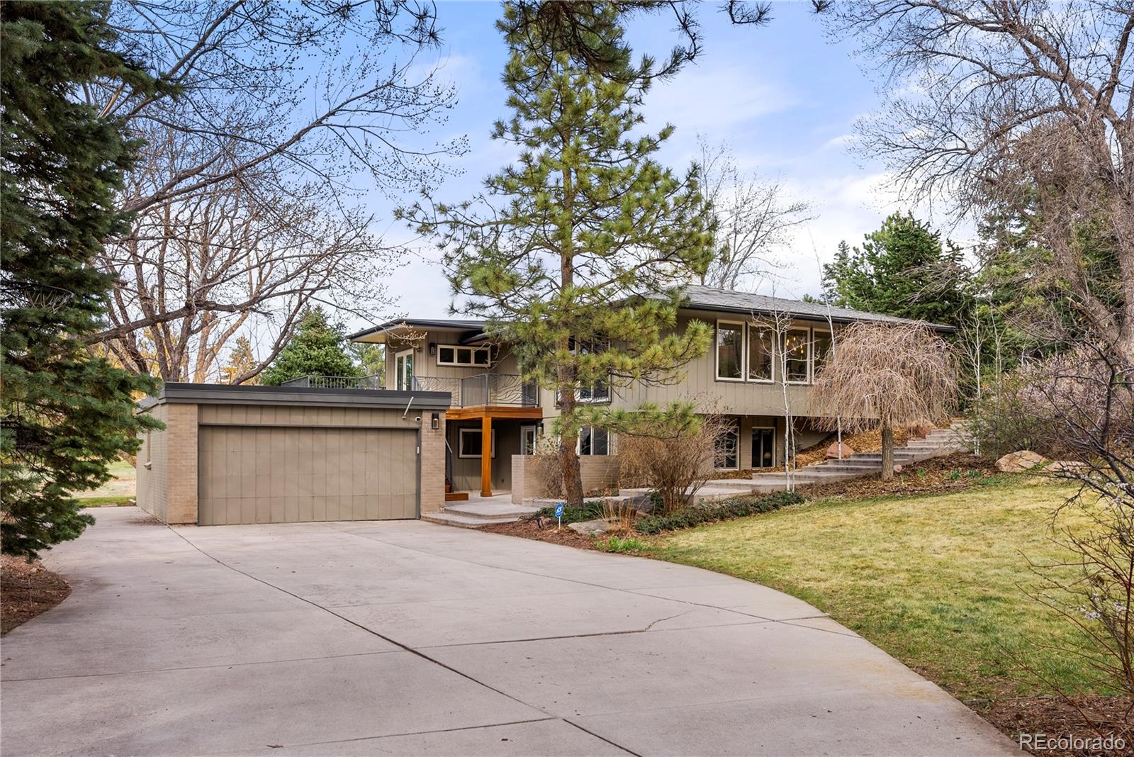 9591 E Orchard Drive