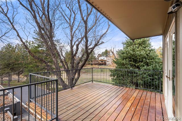 9591 E Orchard Drive