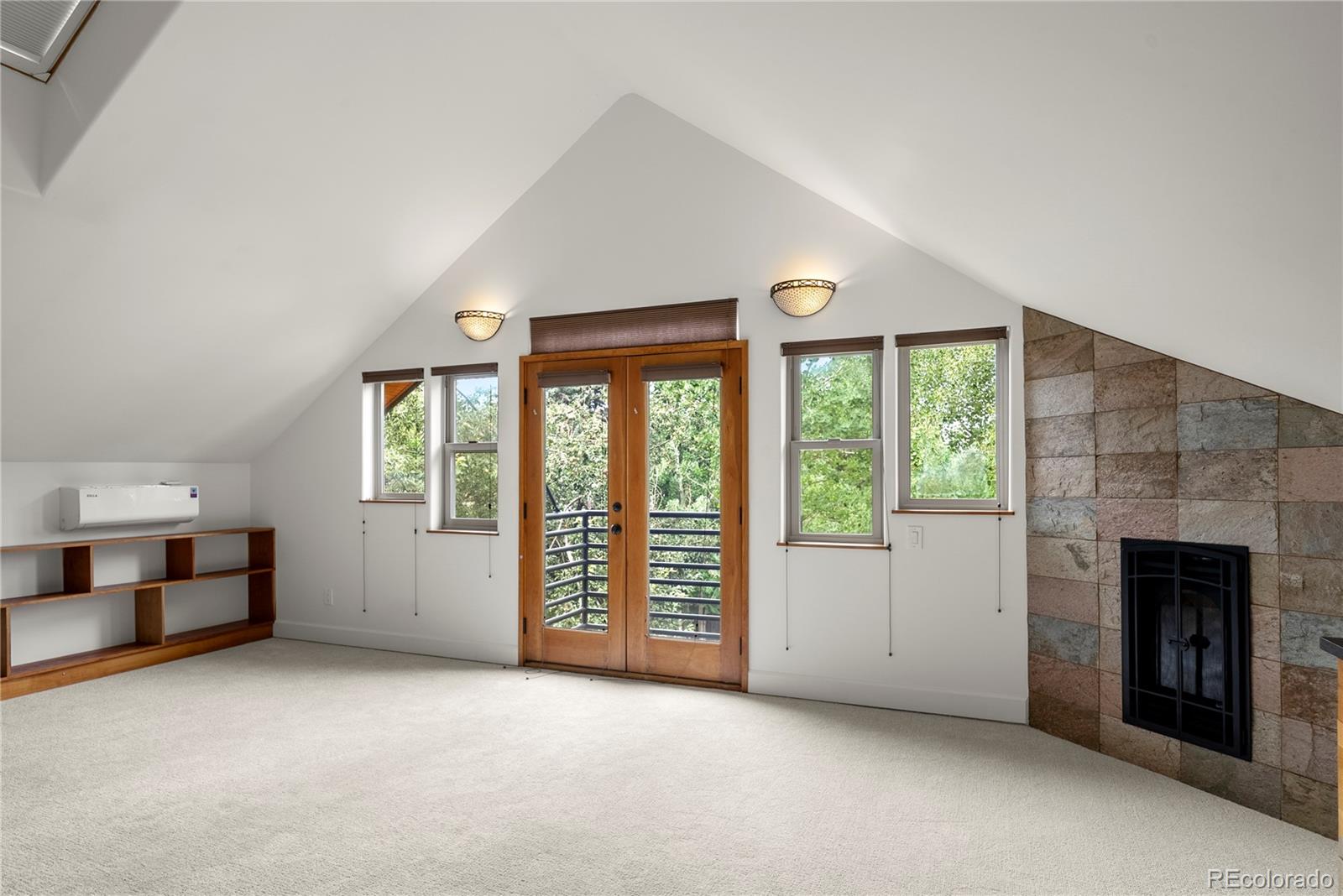 3445 S Clermont Street