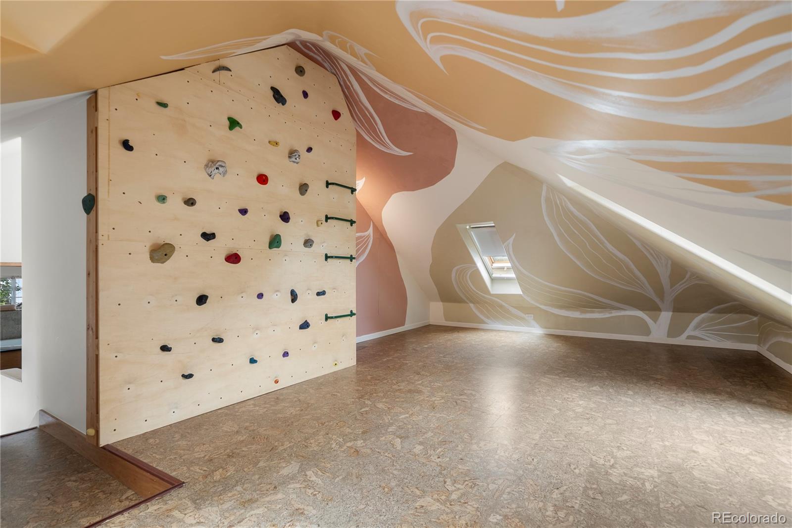 3445 S Clermont Street