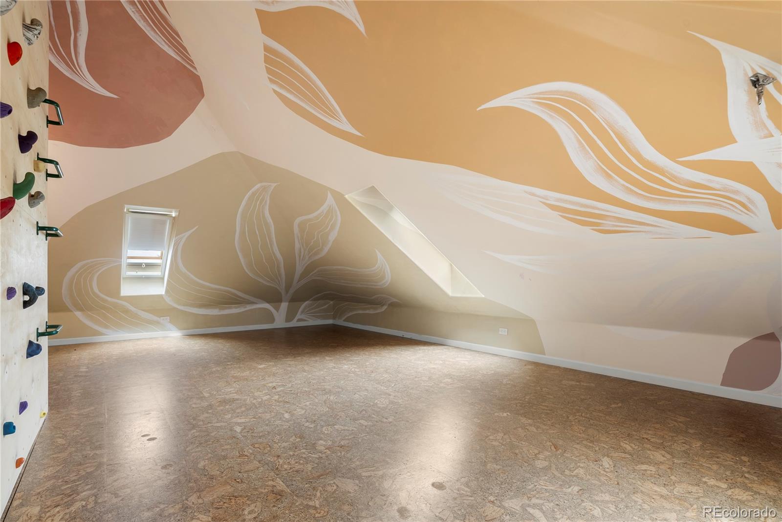 3445 S Clermont Street