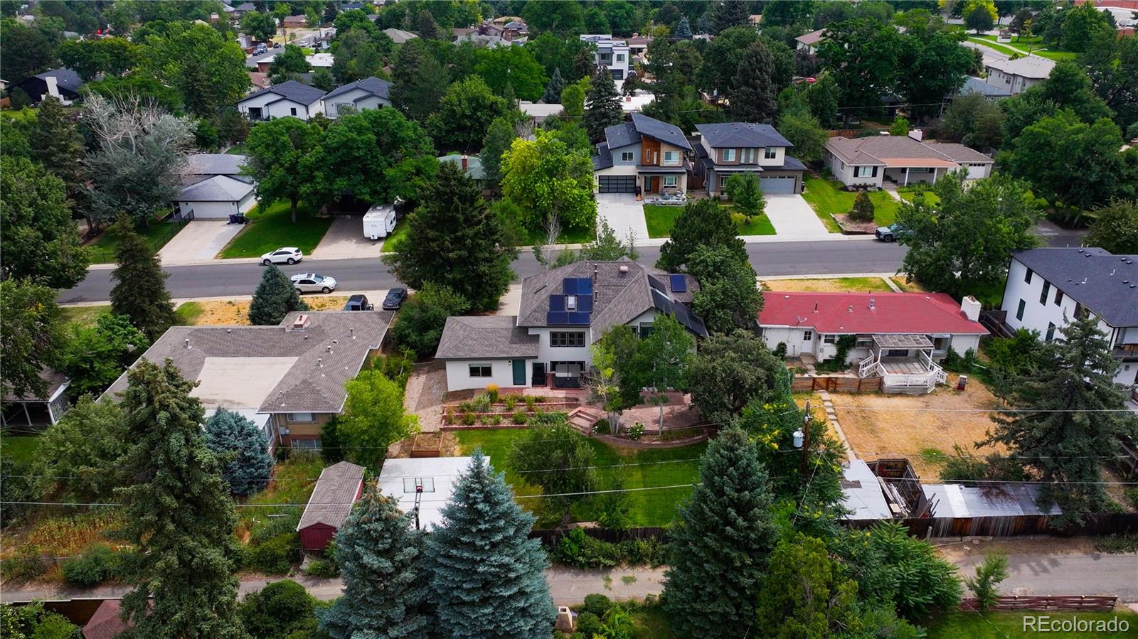 3445 S Clermont Street