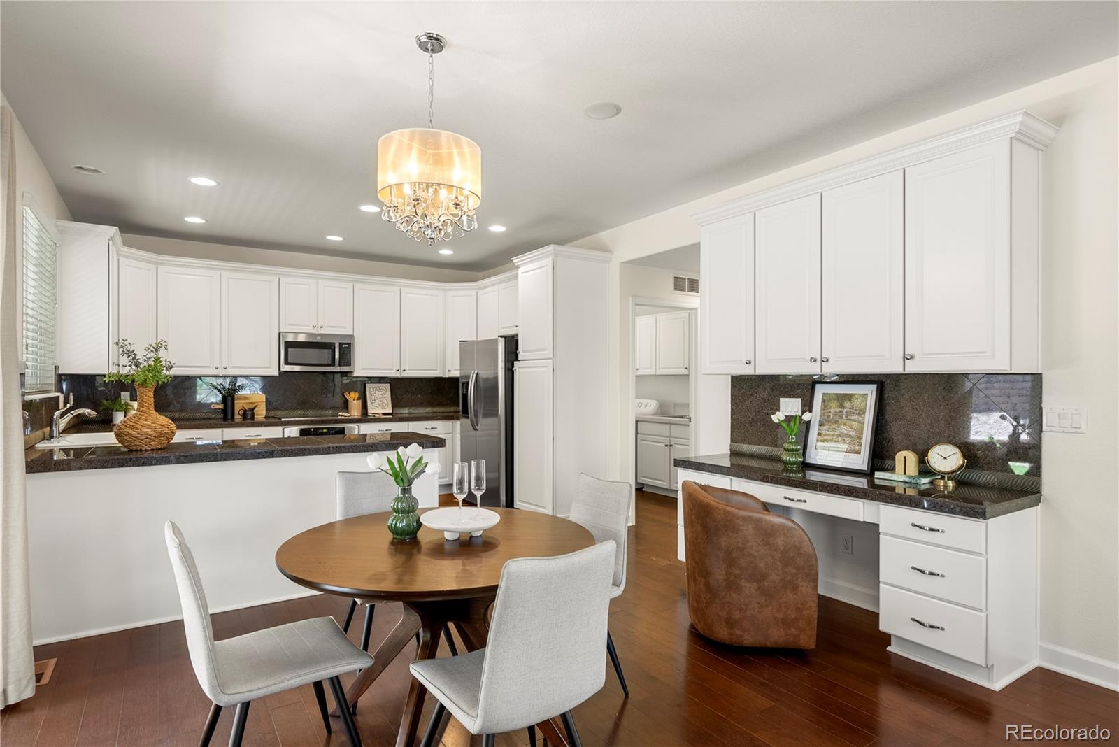 3116 Black Canyon Way