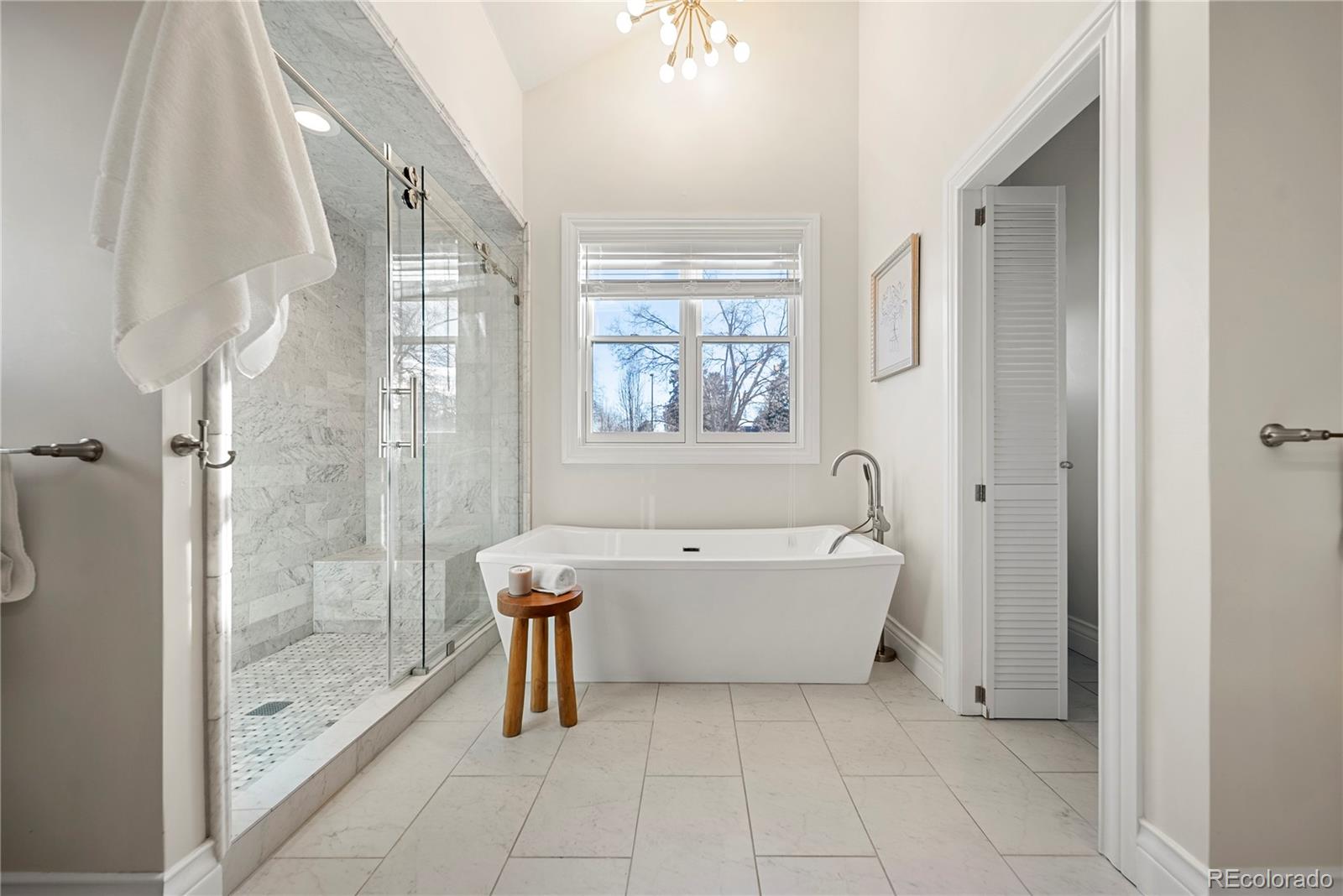 4949 E 6th Avenue Parkway