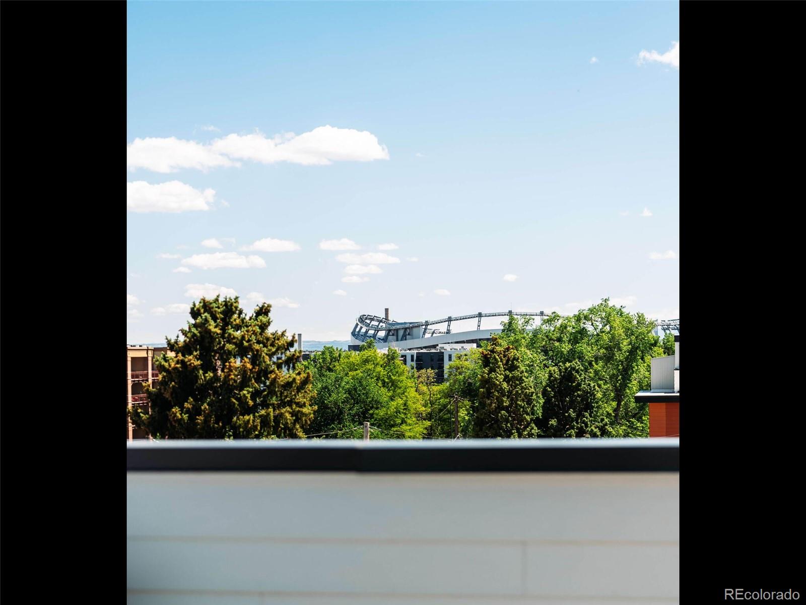 2737 W 24th Avenue Unit: 1