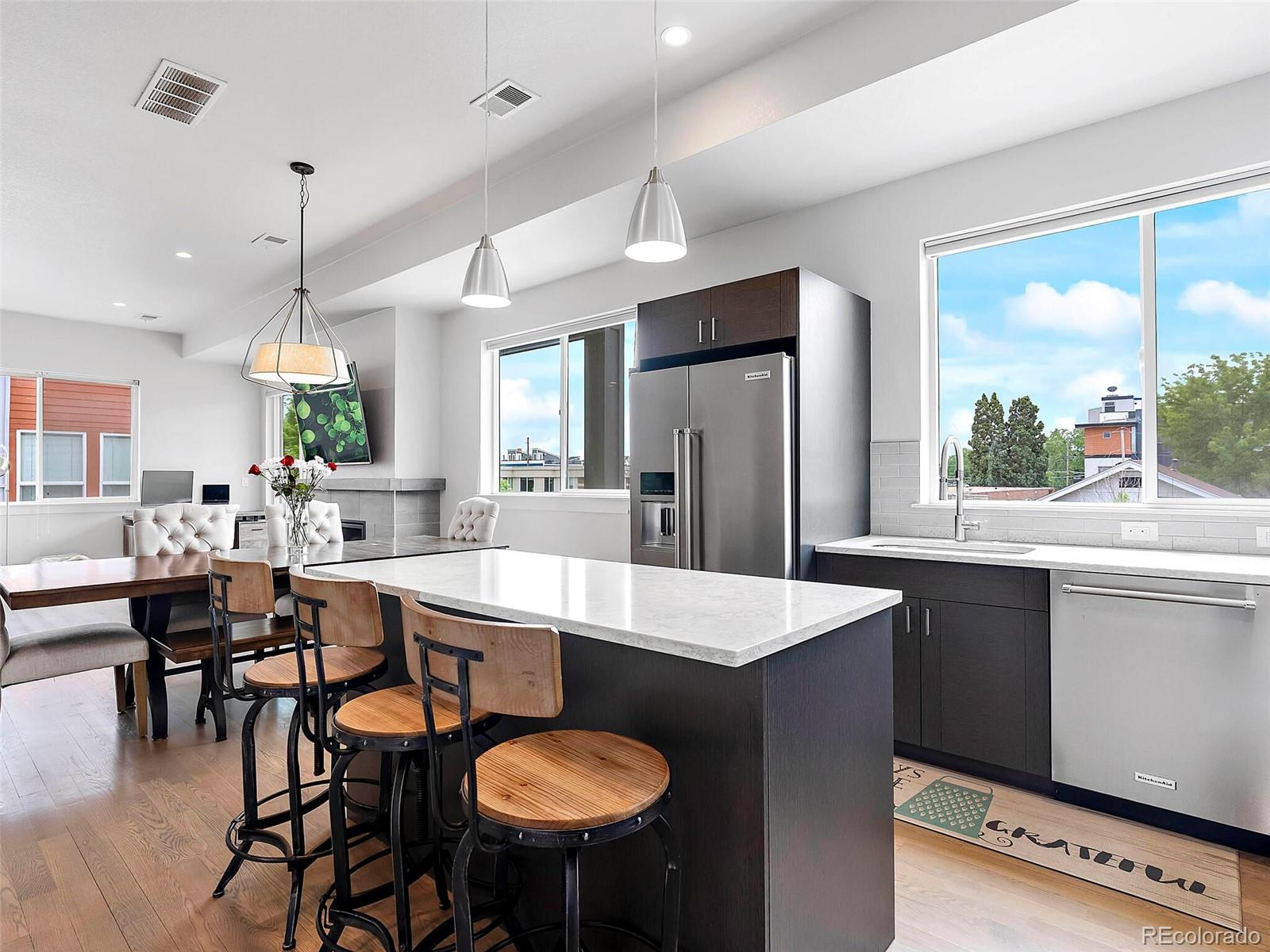 2737 W 24th Avenue Unit: 1