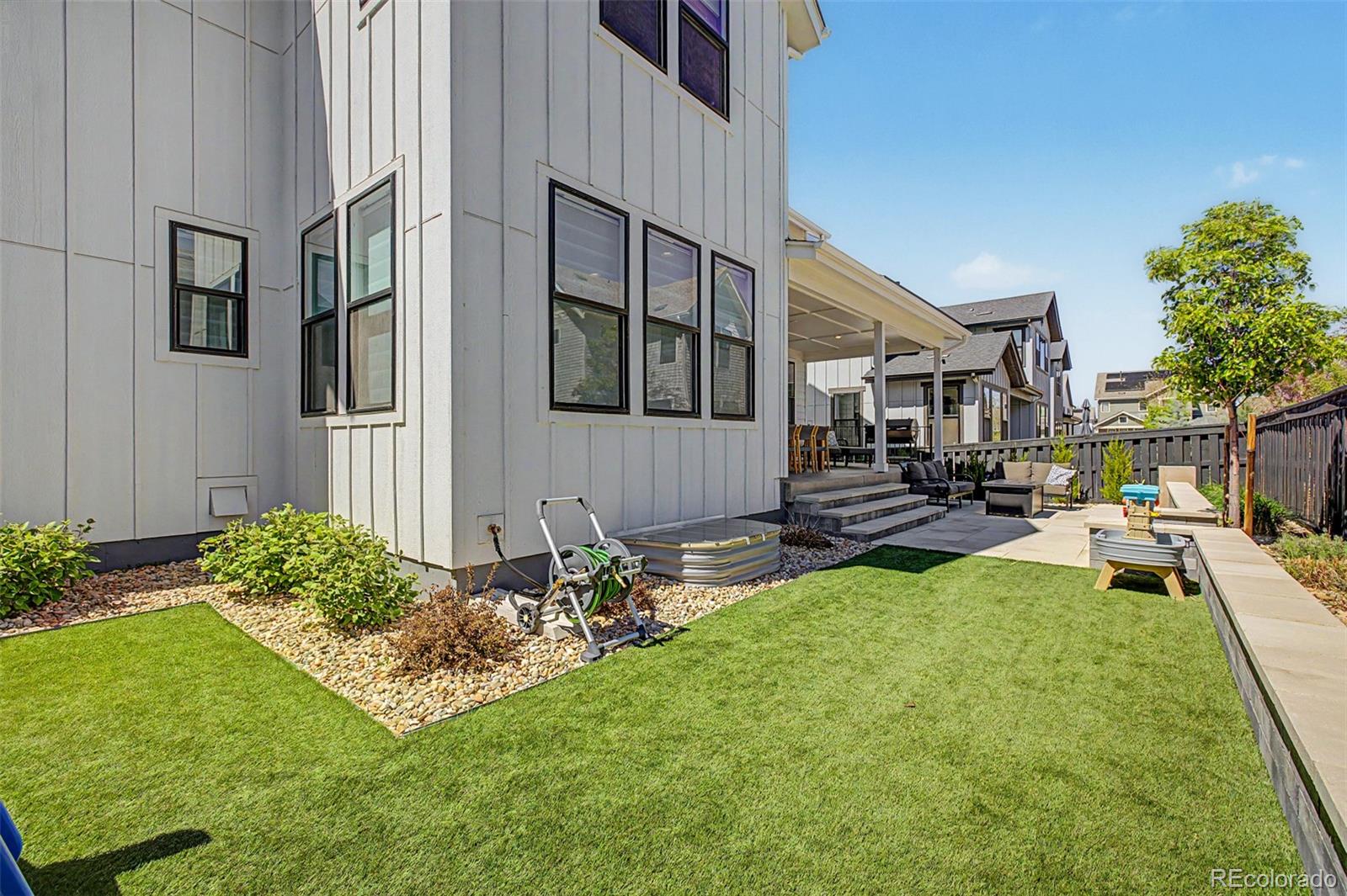 11172 Bright Sky Street