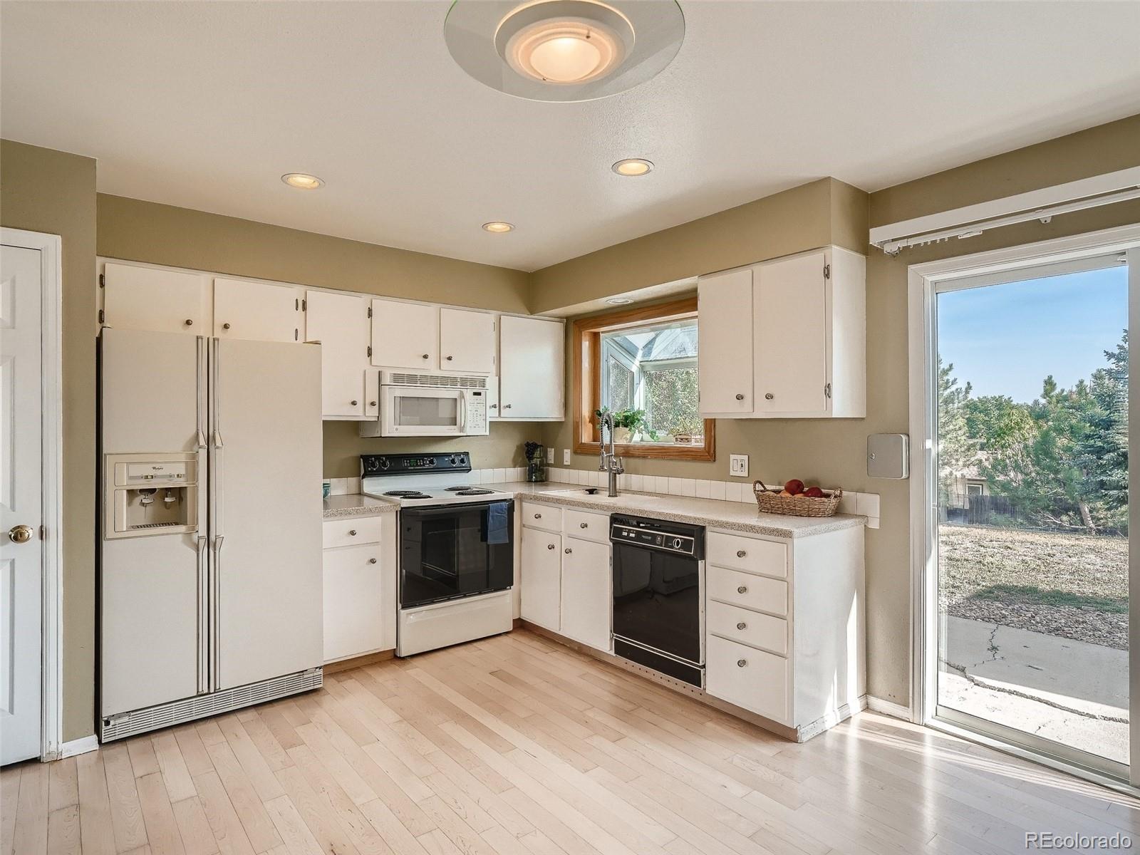 12280 W Quincy Avenue