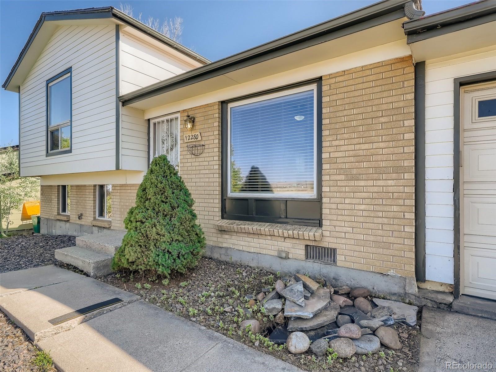 12280 W Quincy Avenue