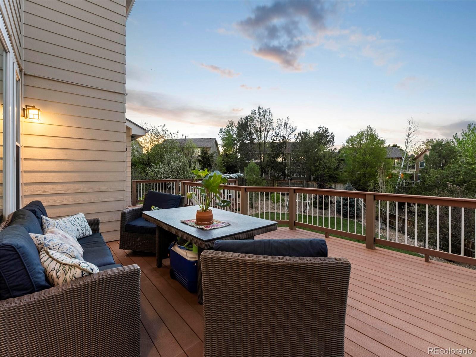 10193 Meadowbriar Lane