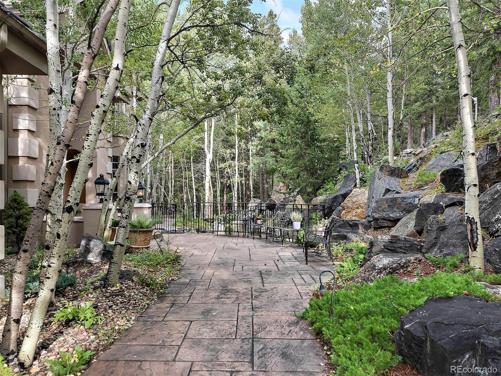 1465 Autumnwood Lane