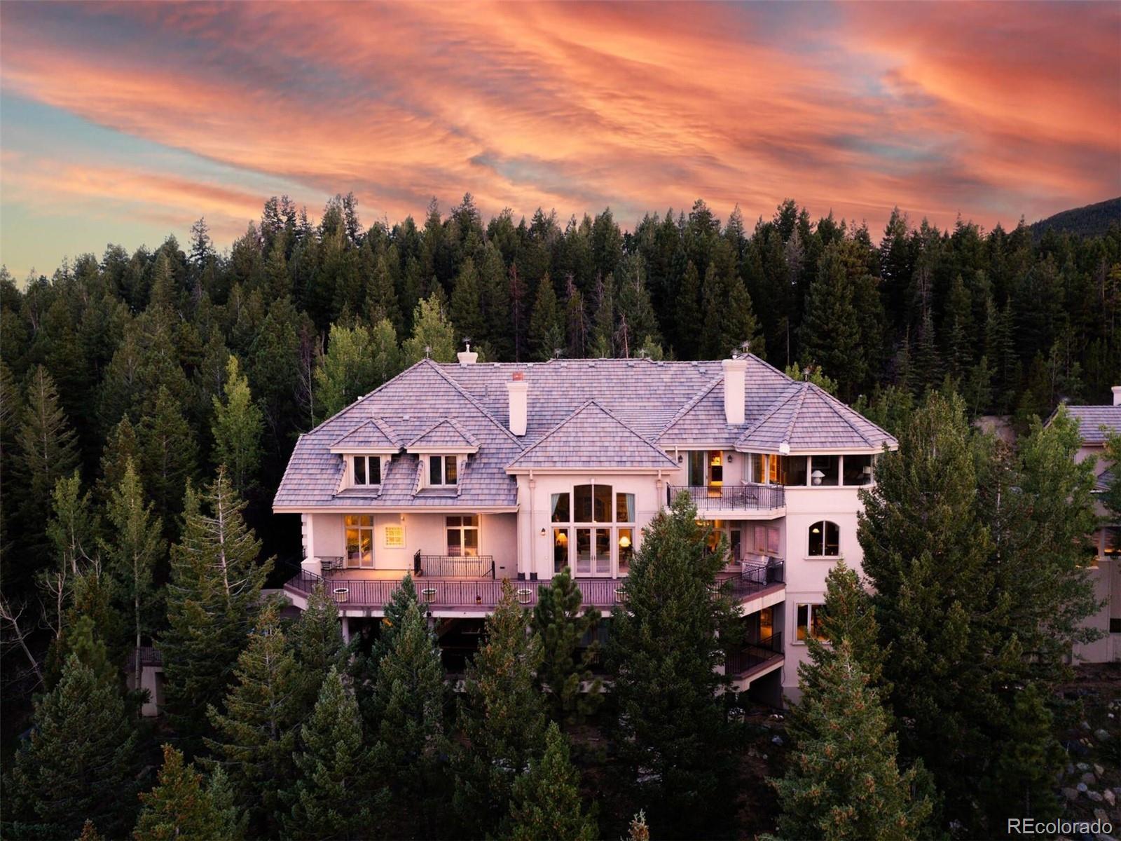 1465 Autumnwood Lane