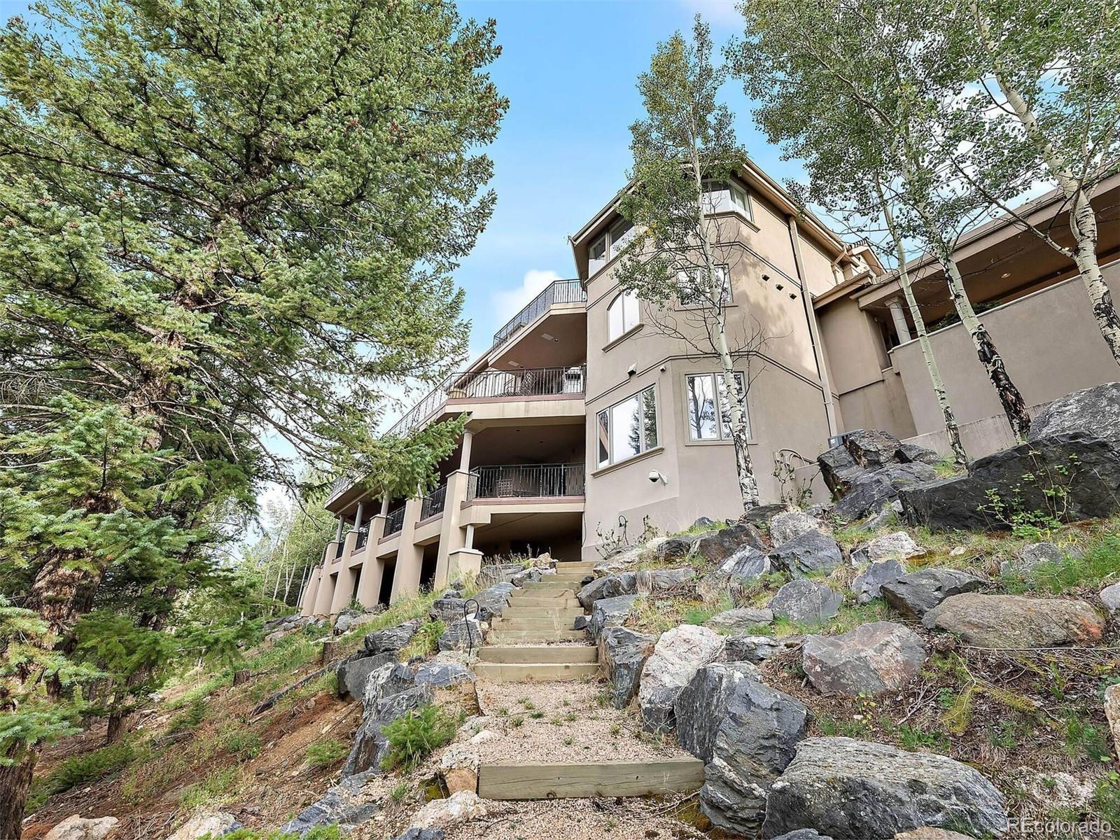 1465 Autumnwood Lane