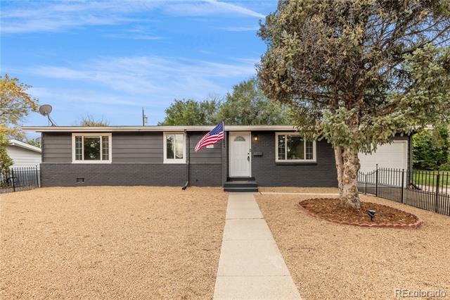7809 Greenleaf Lane