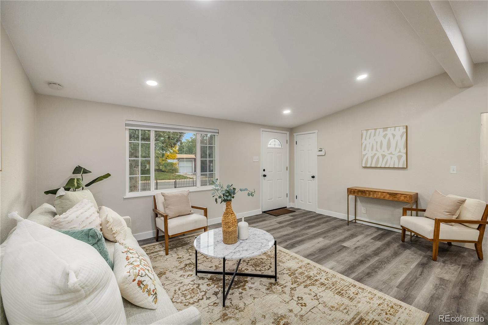 7809 Greenleaf Lane