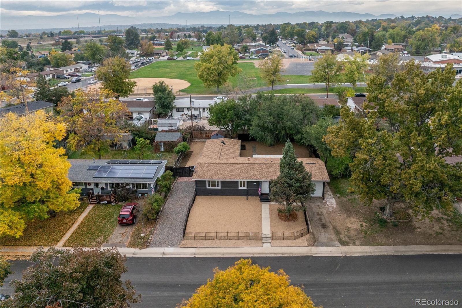 7809 Greenleaf Lane