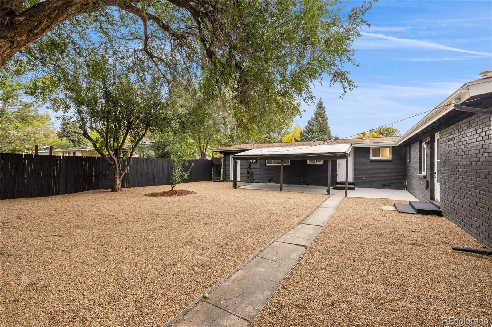 7809 Greenleaf Lane