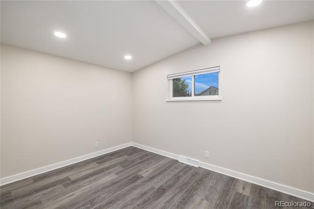 7809 Greenleaf Lane
