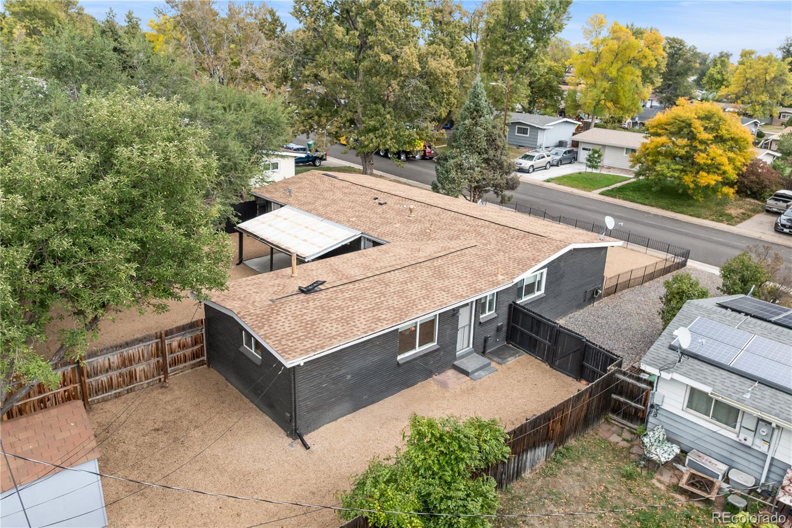 7809 Greenleaf Lane