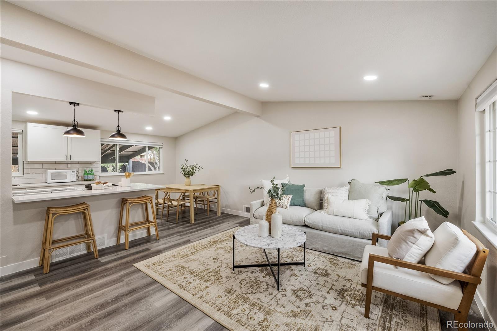 7809 Greenleaf Lane